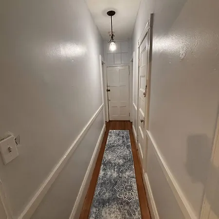 Davis Sq 4Bd/Free Parking/7 Min To Harvard & Mit